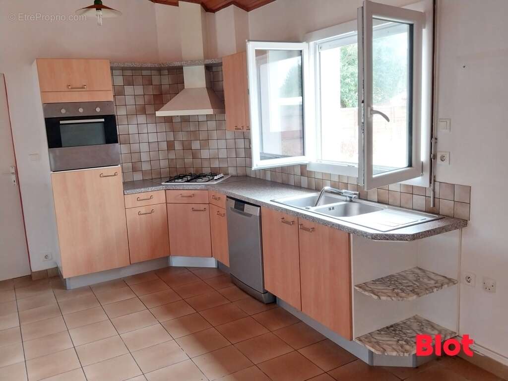 Maison 104 m² à Saint-Brevin-Les-Pins  - photo 4