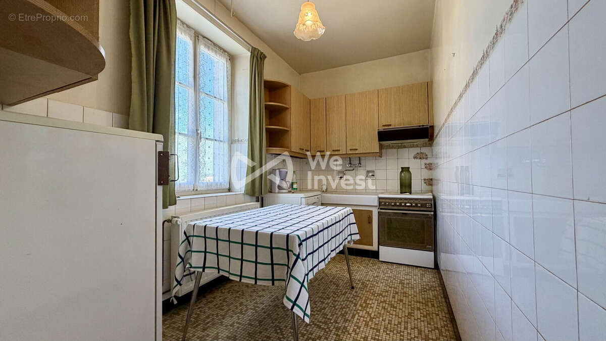 Maison 163 m² à Mandres-En-Barrois  - photo 4