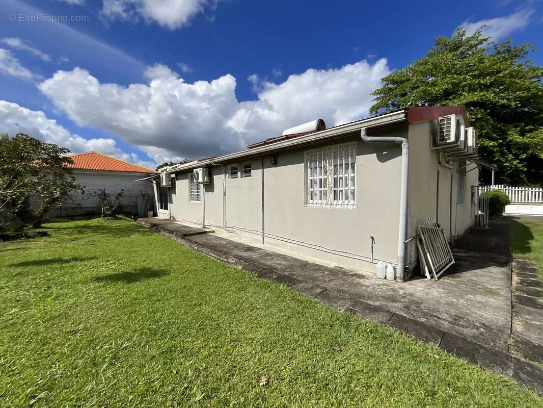 Maison à FORT-DE-FRANCE