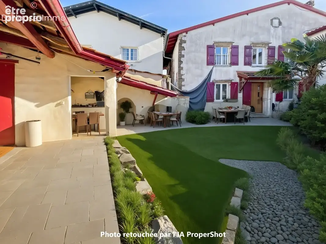 Maison 7 pièces 167 m² à vendre à Briscous (64240) - photo 2