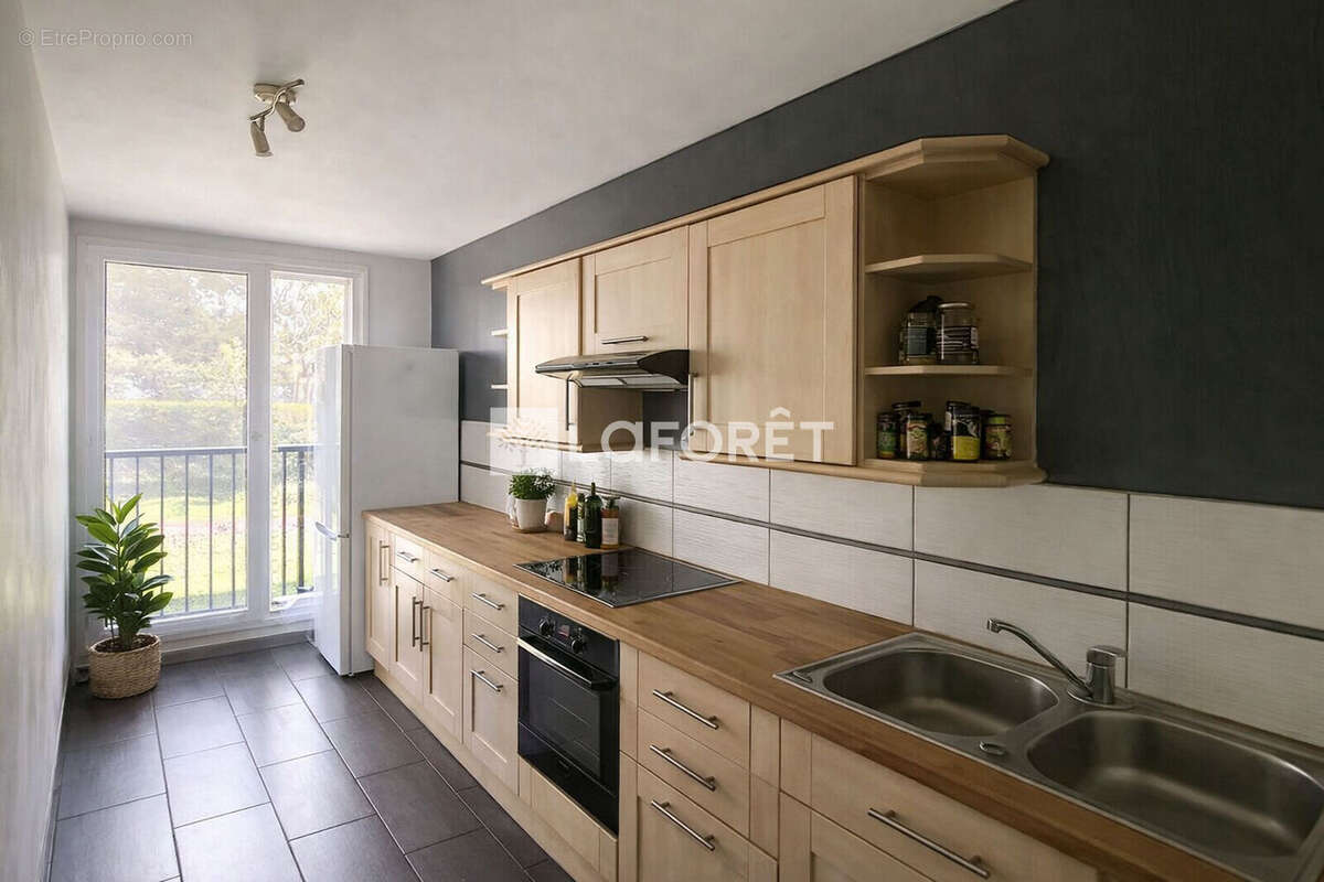 Appartement à LINAS
