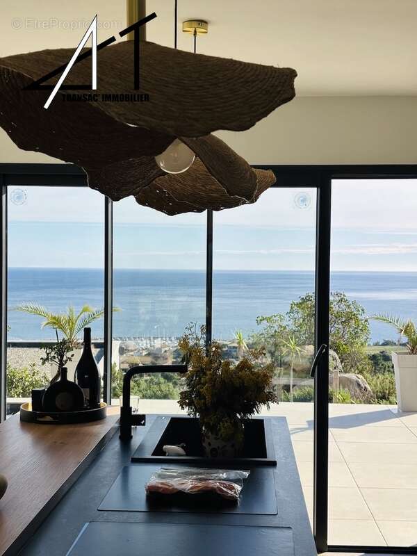 Magnifique villa contemporaine T7 avec piscine – vue mer 180° - photo 12