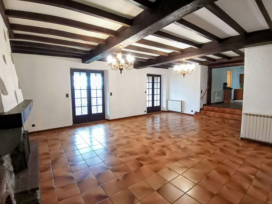 Appartement 120m2 quartier historique sainte croix - garage - jardin - terrasse - photo 4
