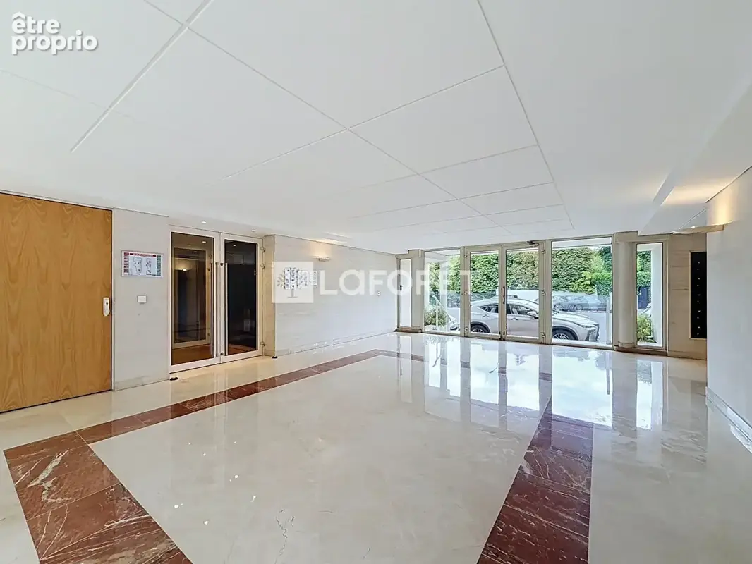 3 pièces de 69 m² - Résidence de standing en plein centre-ville - photo 10