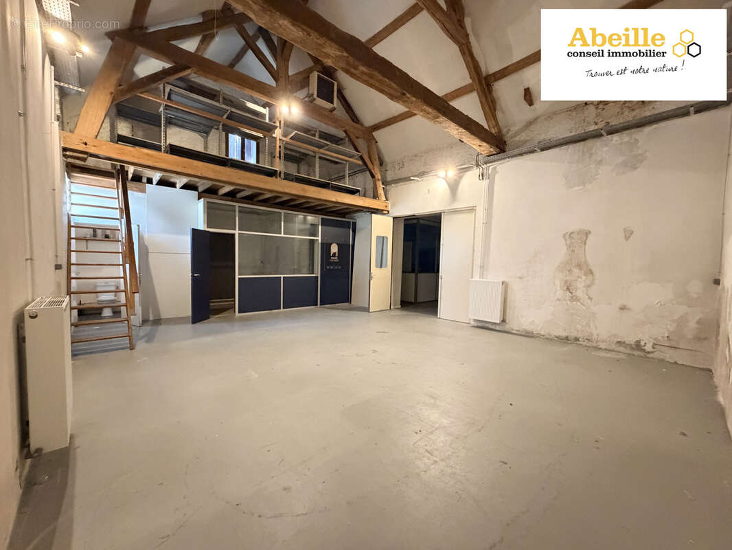 Ensemble immobilier de 169 m2, et 3 places de parking - photo 10