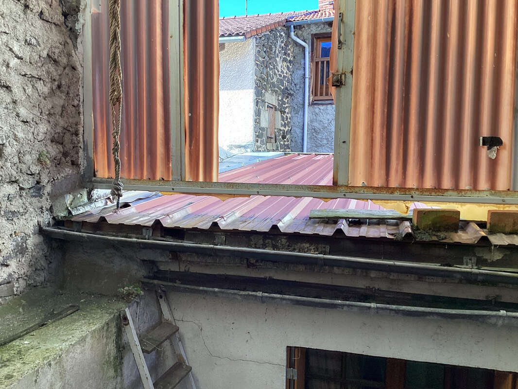 Maison à LE MONASTIER-SUR-GAZEILLE