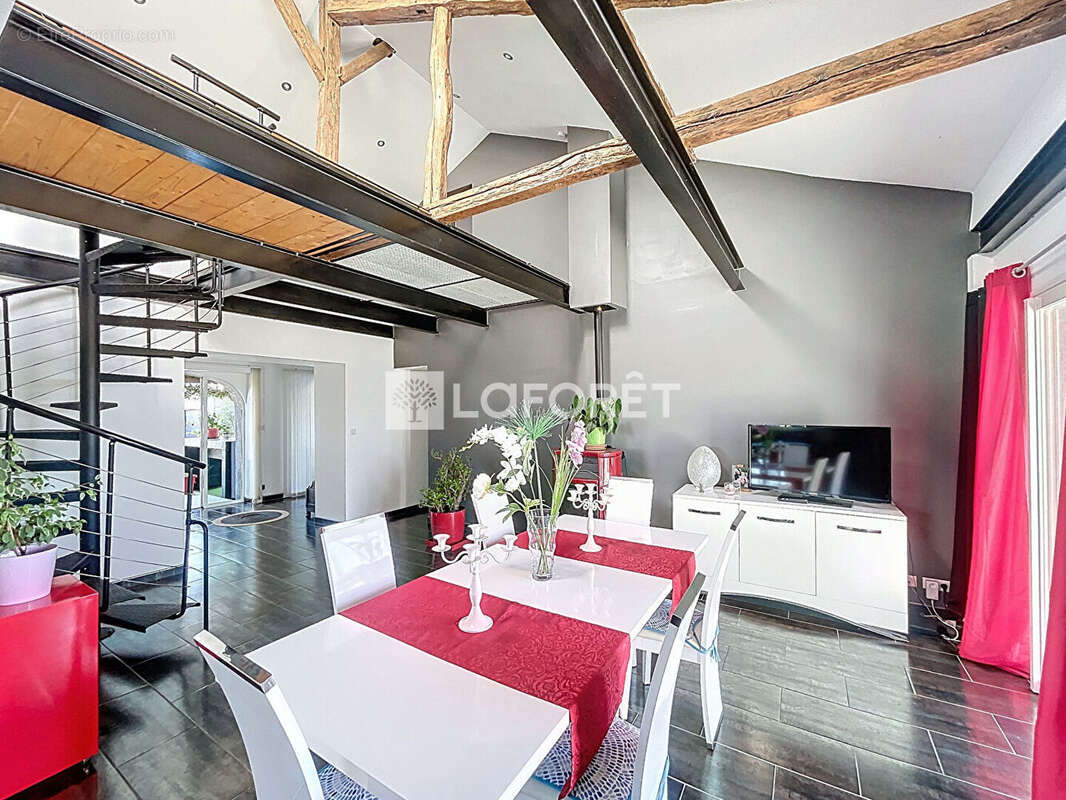 Maison à DURFORT-LACAPELETTE