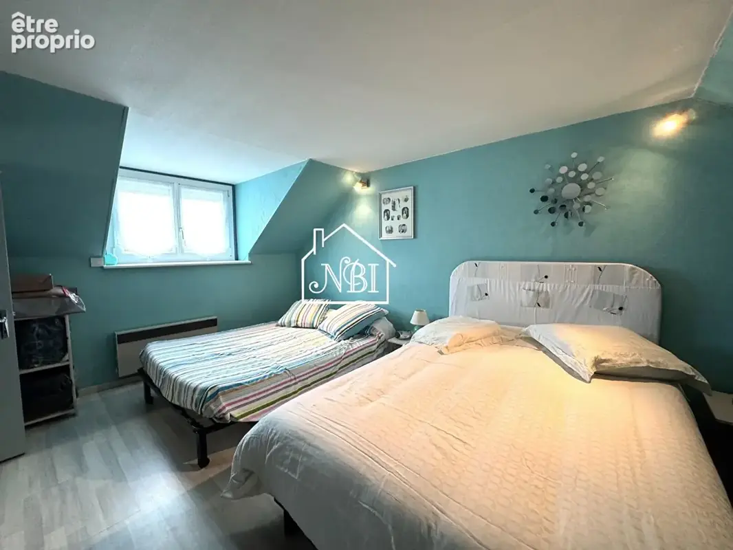À VENDRE Propriété 5 pièces sur terrain 1300 m2 LAVAL CENTRE - photo 8