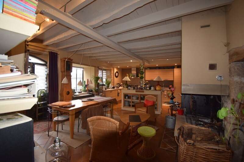 Maison à LAMAGDELAINE