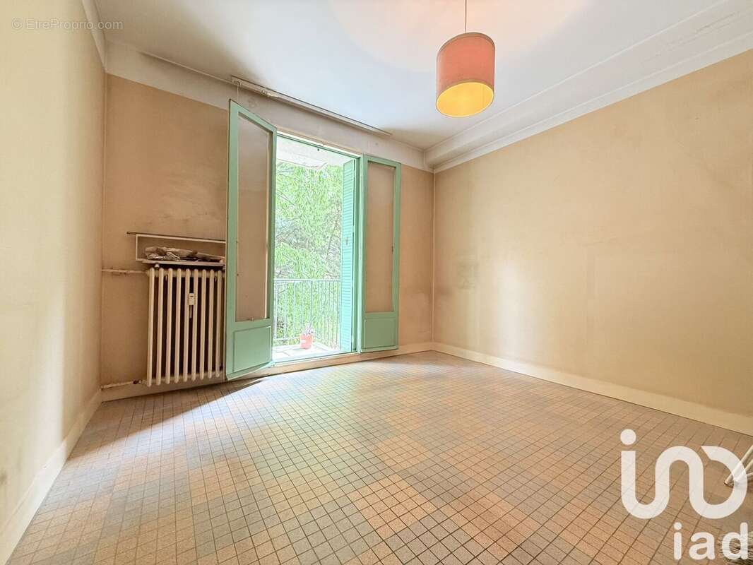 Photo 8 - Appartement à MARSEILLE-6E