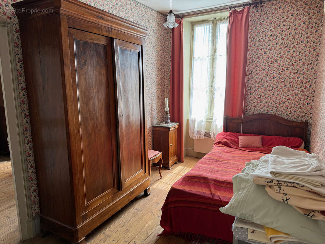 Maison à PIONSAT