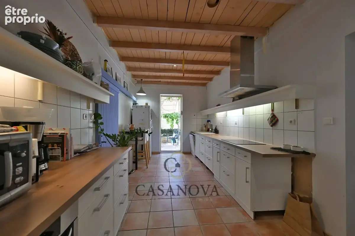 Maison de maitre 385 m² avec 7 chambres, piscine et potentiel d'aménagement - photo 16