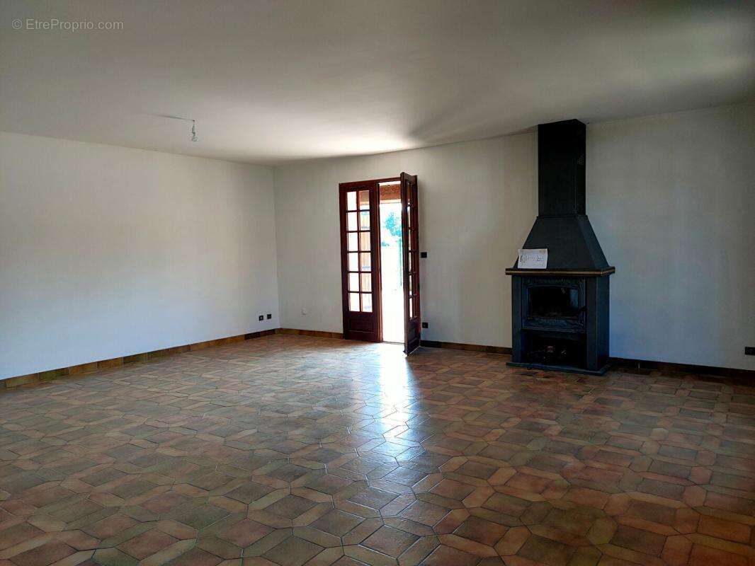 Maison à IZON