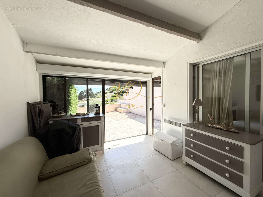 Mas vue mer avec terrasse à La Croix Valmer ! - photo 7