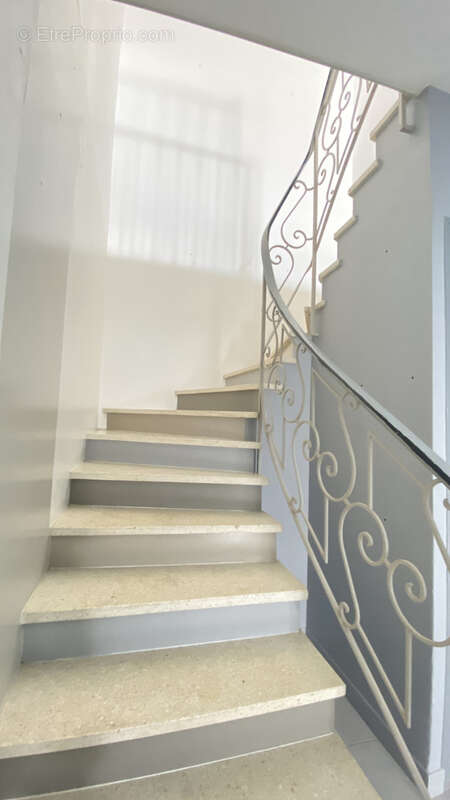 Maison à CHENAC-SAINT-SEURIN-D&#039;UZET