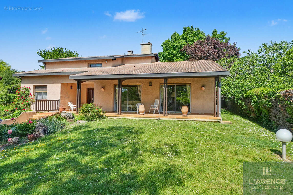 Maison à AUZEVILLE-TOLOSANE