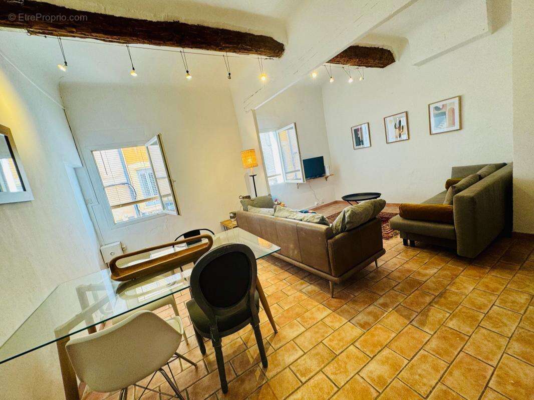 Appartement à AIX-EN-PROVENCE