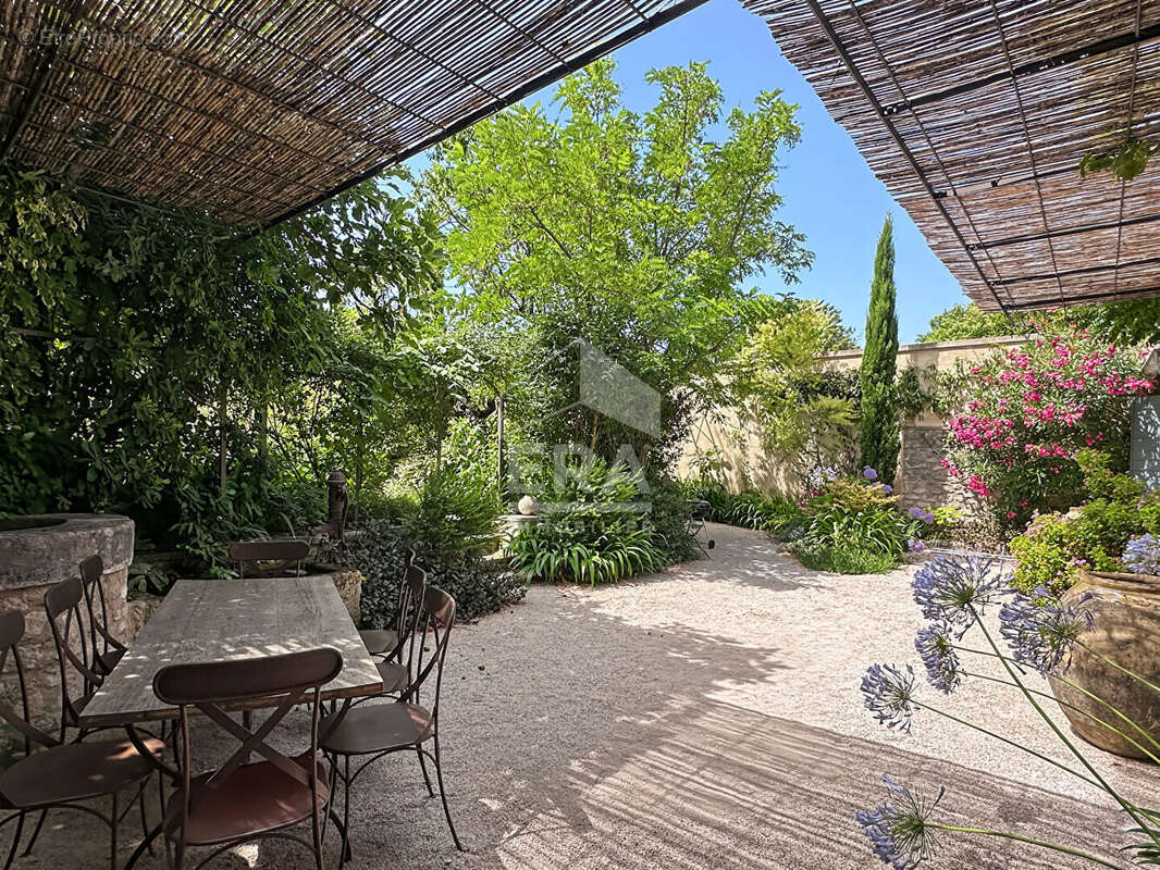 Maison à SAINT-REMY-DE-PROVENCE