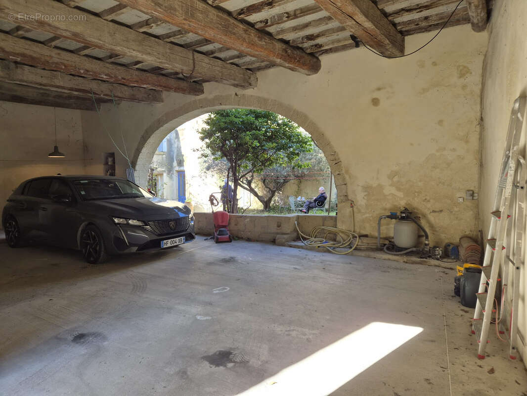 Maison à AIGUES-VIVES