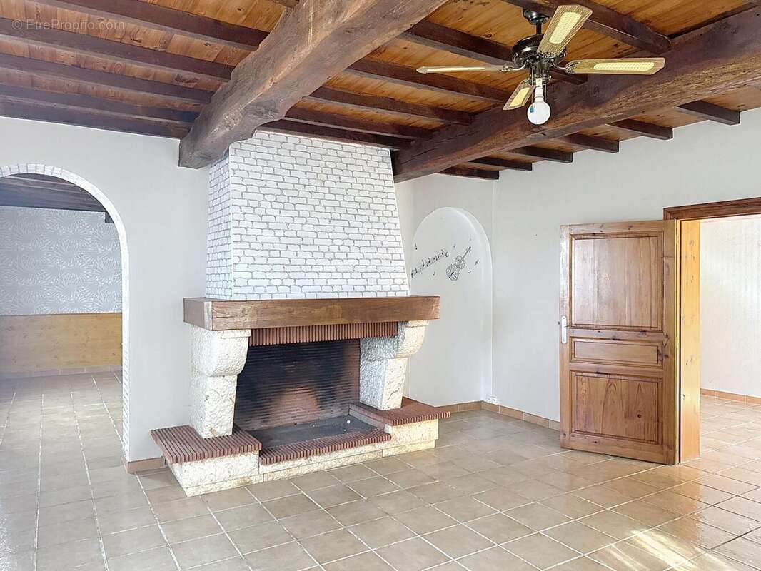 Photo 2 - Maison à LABASTIDE-PAUMES