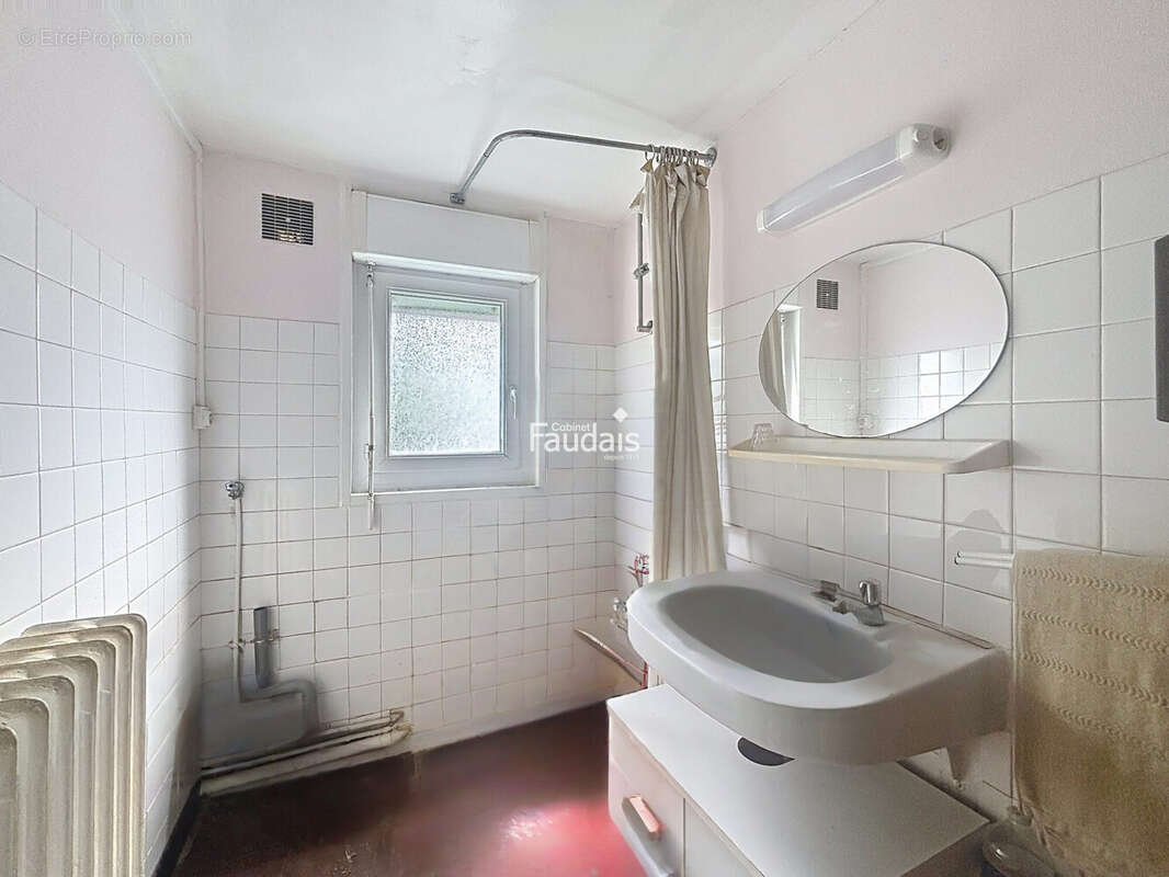 Maison 72 m² à Agneaux  - photo 5