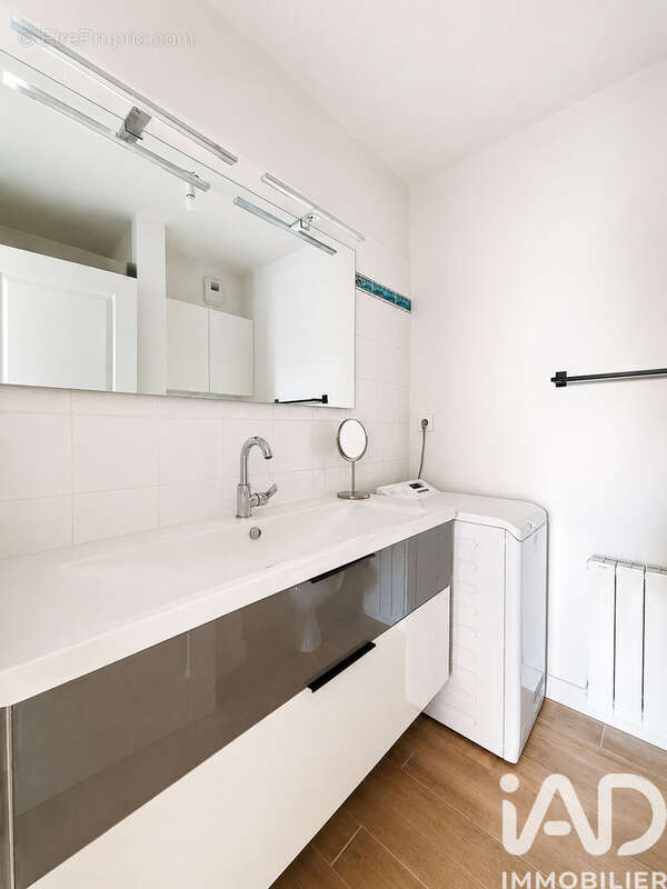 Photo 9 - Appartement à LA ROCHELLE