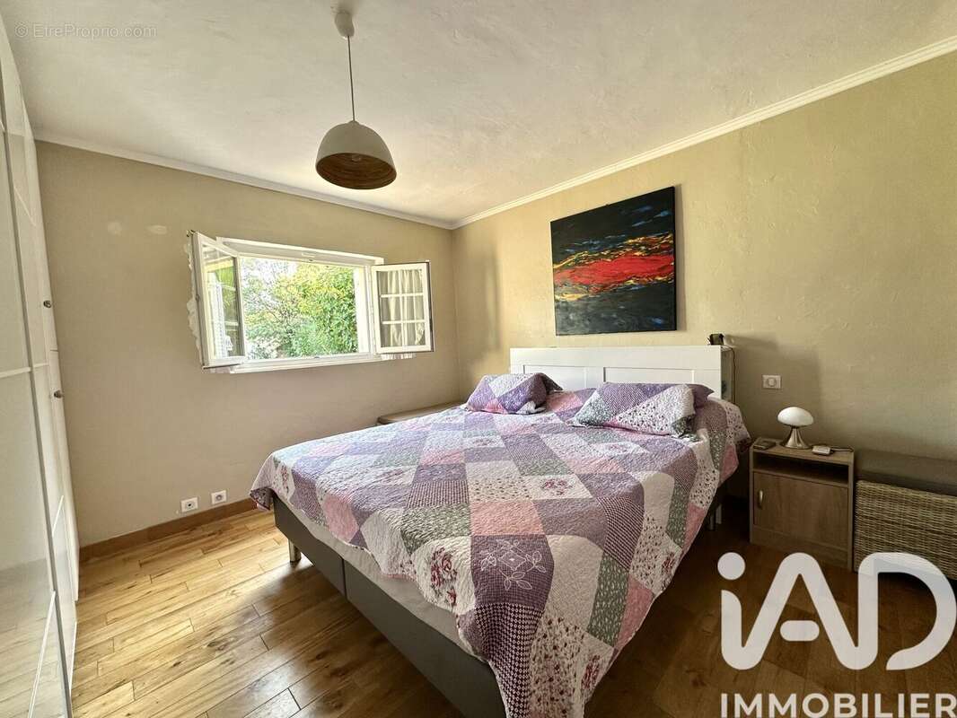 Maison 98 m² à Sainte-Maxime  - photo 9