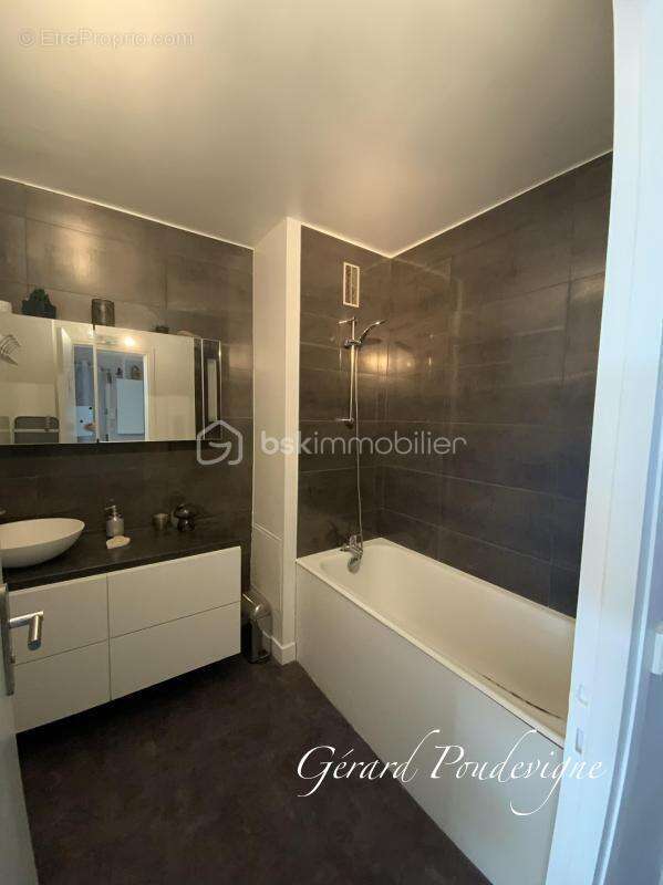 Appartement lumineux proche commodités. Calme - photo 7