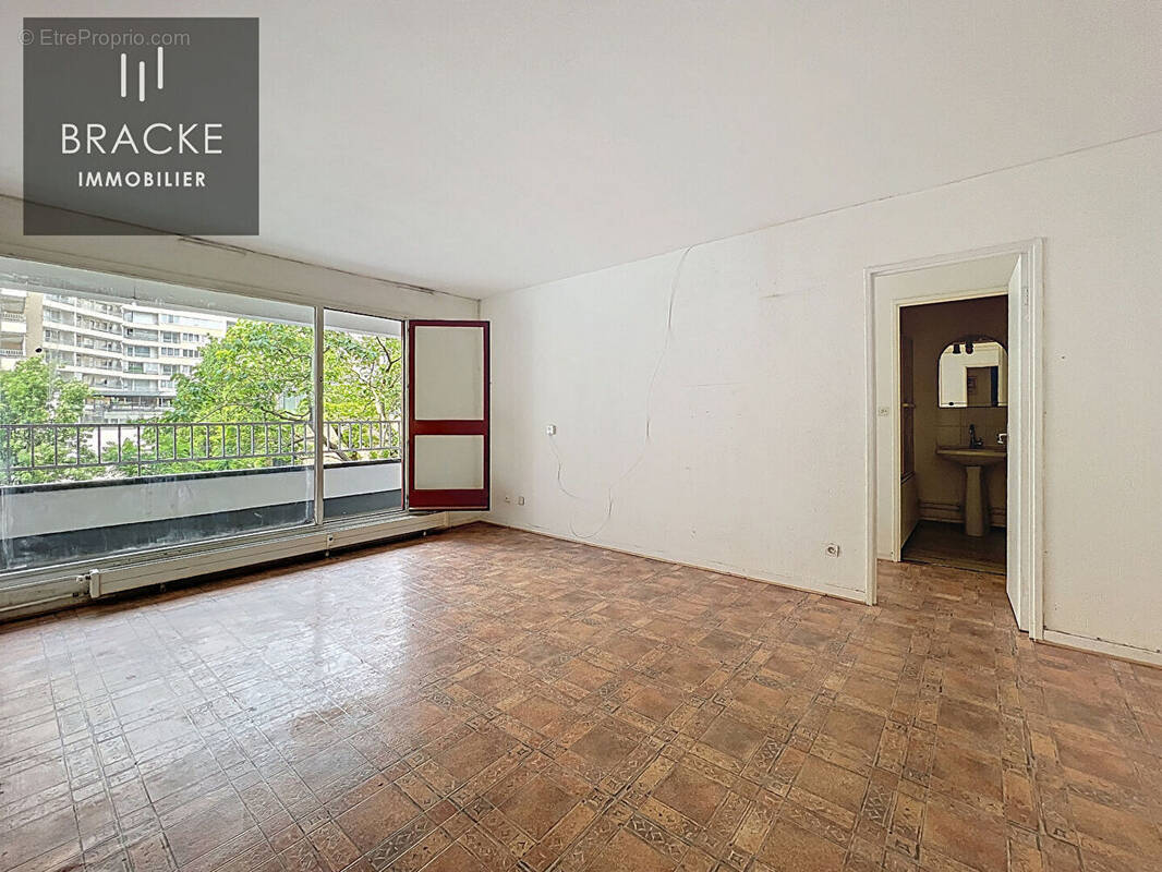 Appartement à NANTERRE