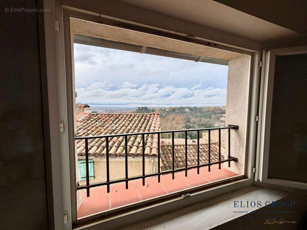 Maison à VINON-SUR-VERDON