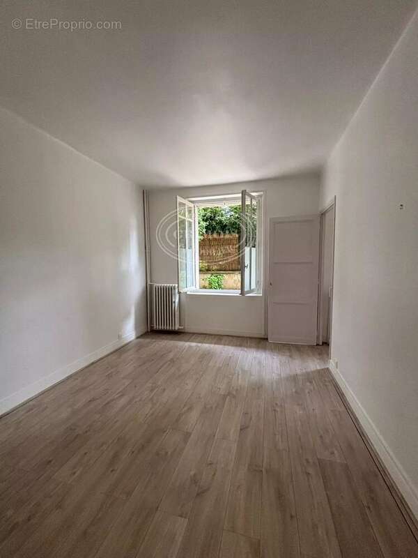 Appartement T2 RCD 38m² + cave - photo 2