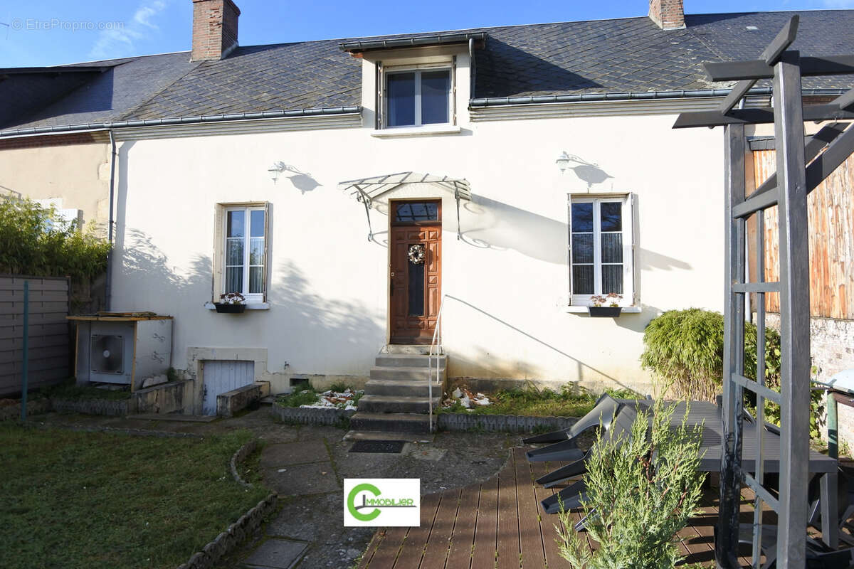 Maison de village recemment renovee de 112 m2 - photo 2