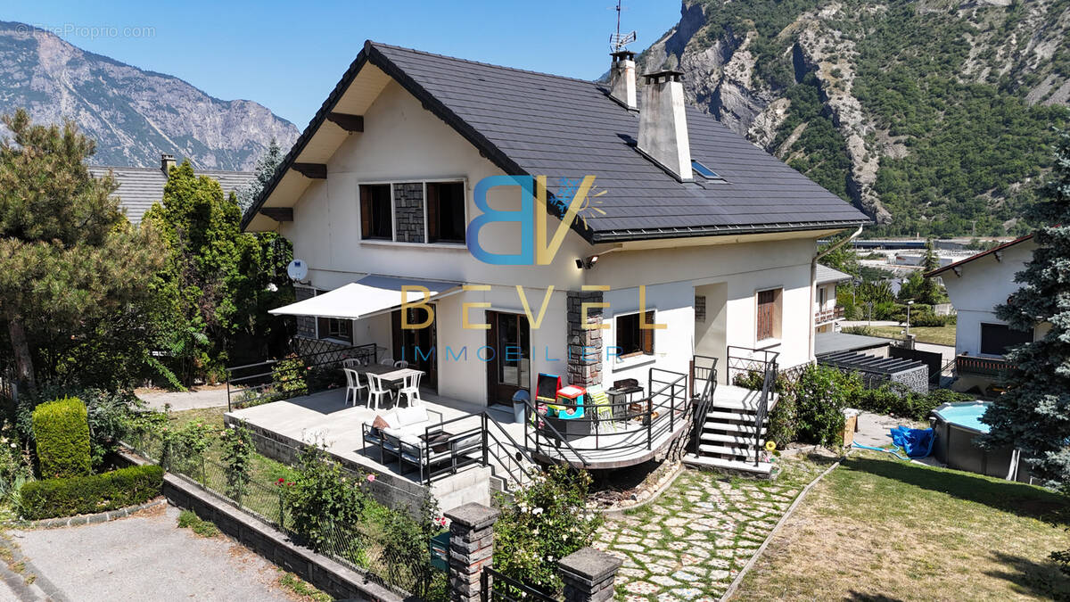 Maison à VILLARGONDRAN