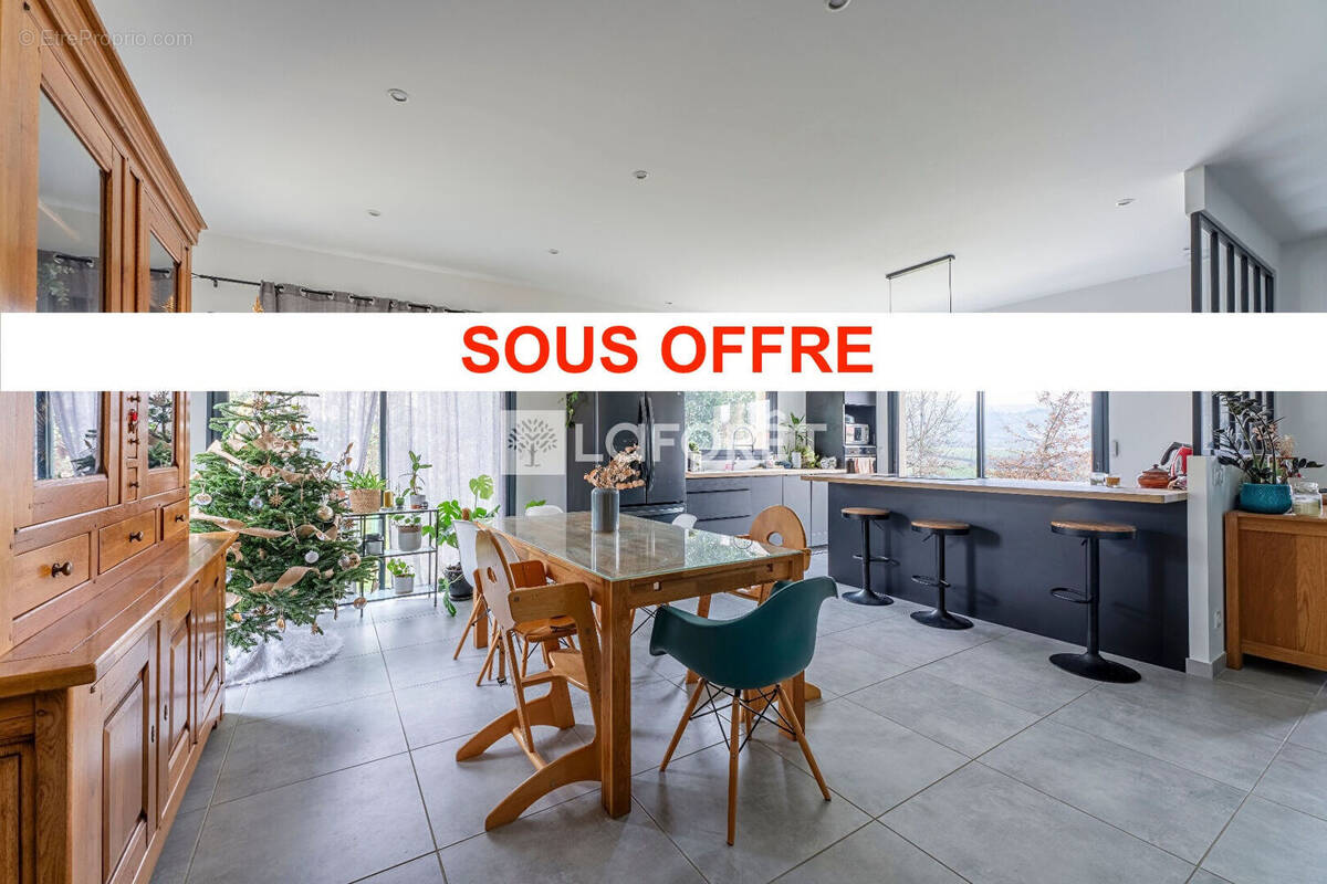 Maison à SOURCIEUX-LES-MINES