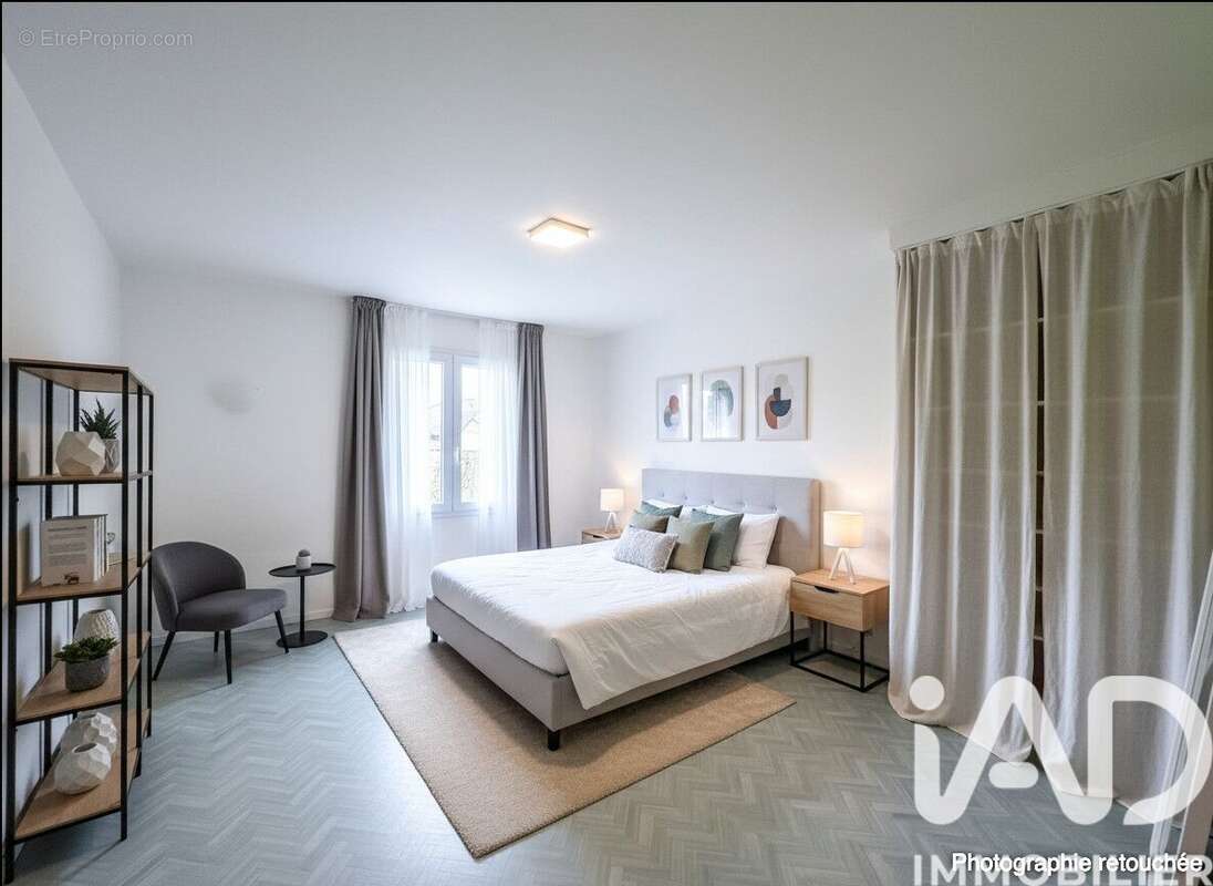 Photo 8 - Maison à SAINT-HILAIRE-DE-CHALEONS