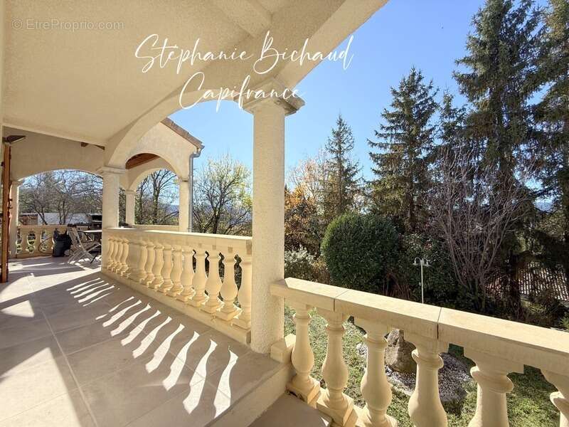 Maison à CHATEAUVIEUX