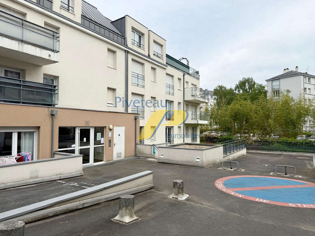 Appartement à SAINT-SEBASTIEN-SUR-LOIRE