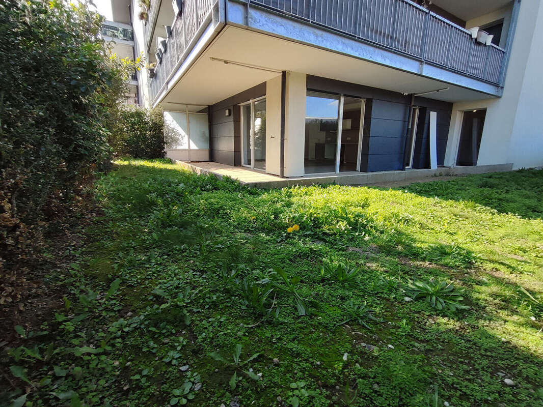 Appartement à DOUVAINE