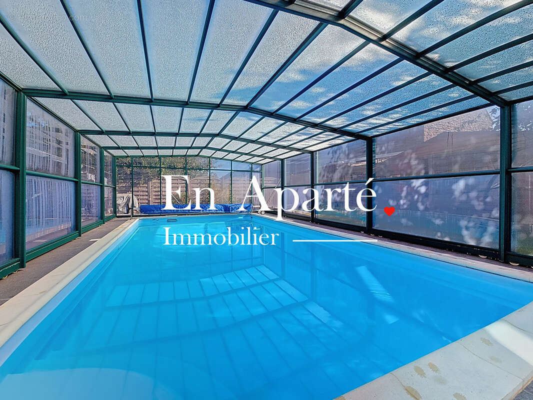 Maison à SAINT-PAIR-SUR-MER