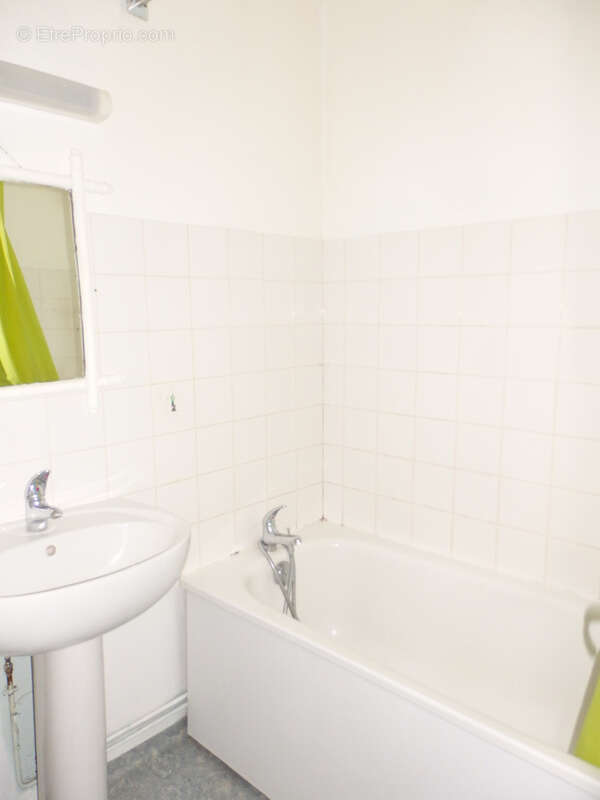 Appartement à LA CHARITE-SUR-LOIRE