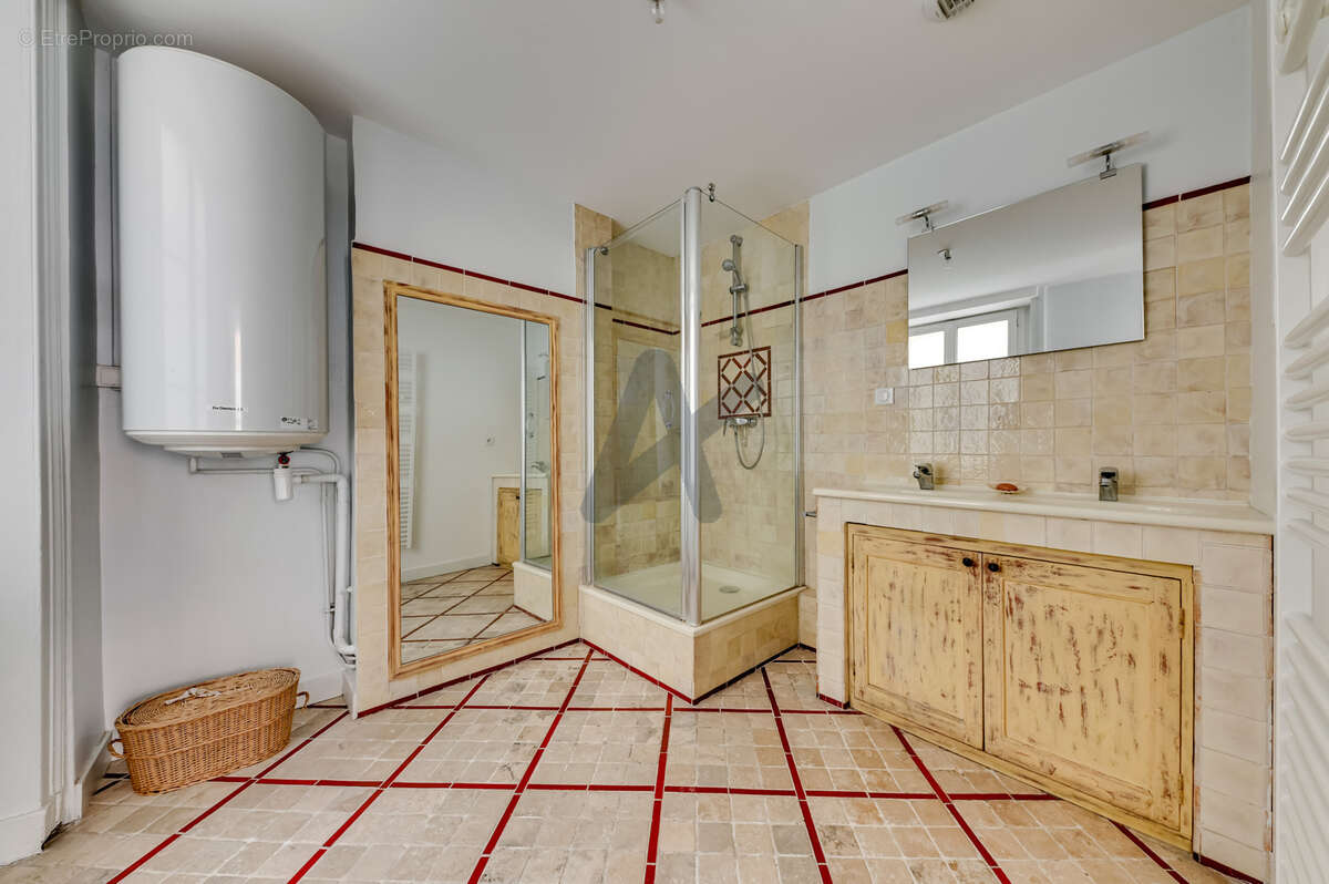 Exclusivité - Lyon 2 ème - rue Victor Hugo, appartement de 5 pièces et de 160 m2 - photo 16