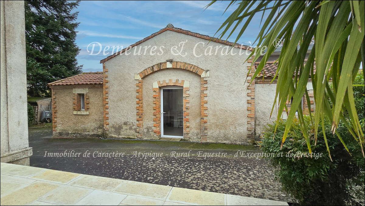 Maison à BOUSSAY