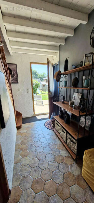 Maison à vendre - à 4 km de Doudeville - 130 m² - 3 chambres - Longère de PLAIN-PIED - photo 9