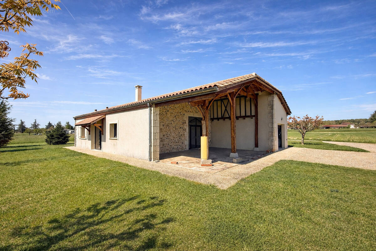 Maison à LEDAT