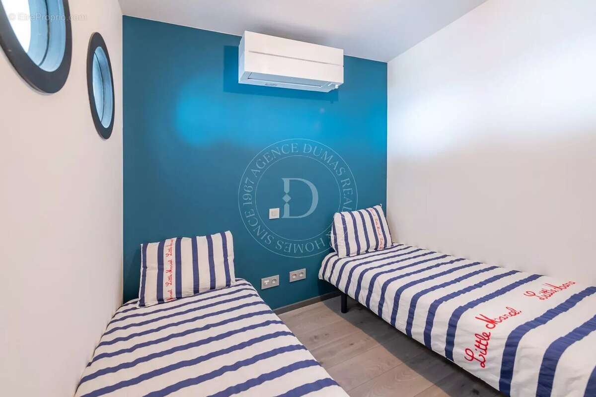 Appartement à VILLEFRANCHE-SUR-MER