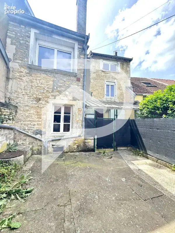 NOUVEAUTÉ À CHAUMONT. Maison avec extérieur et garage - photo 2