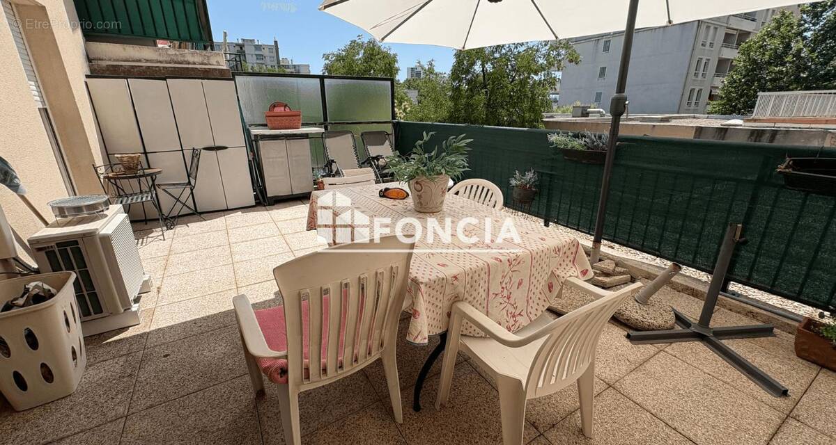 Appartement à MARSEILLE-13E