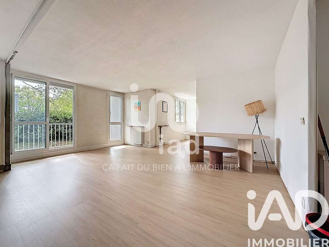Photo 3 - Appartement à QUINCY-SOUS-SENART