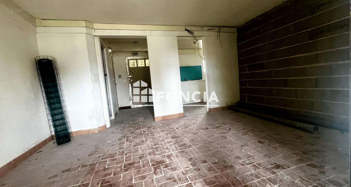 Maison à VILLENAVE-D&#039;ORNON