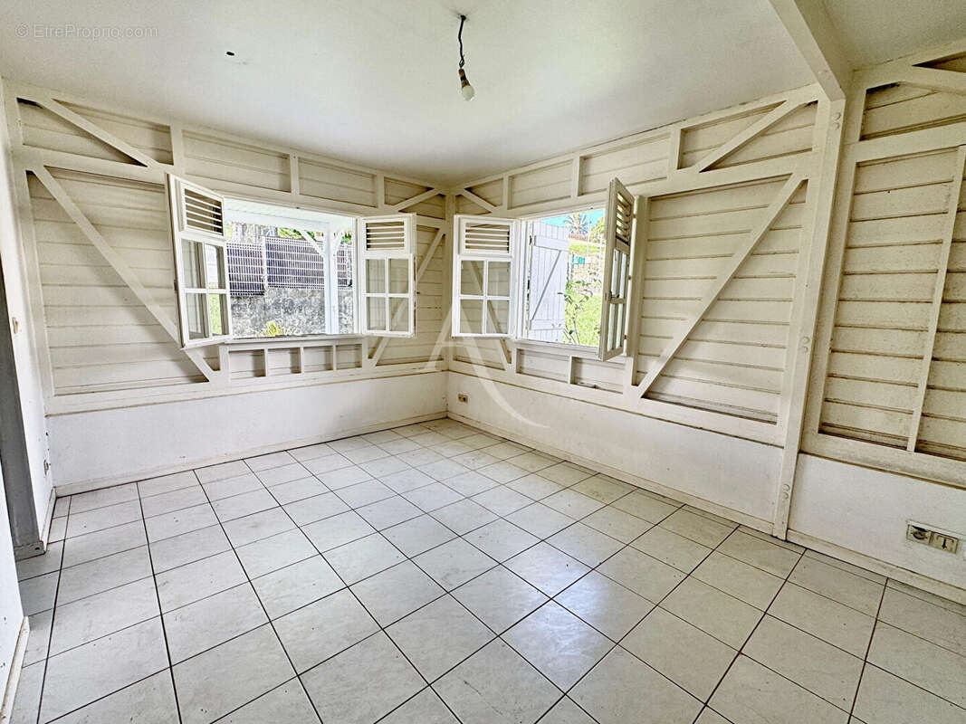 Maison à SAINT-JOSEPH